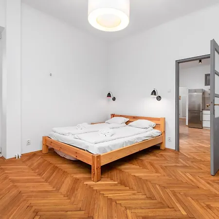 Wiktorska 12 By Homeprime Warsaw