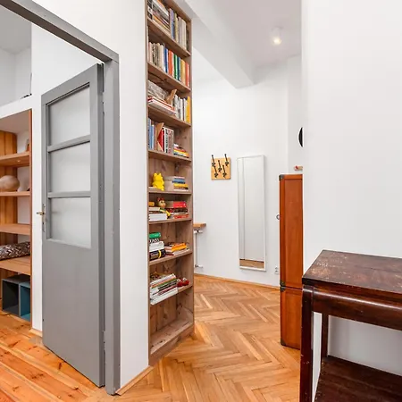 Wiktorska 12 By Homeprime * Warsaw
